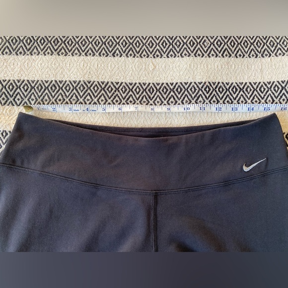 Nike Relaxed Fit Athletic Pants - M - Picture 4 of 10